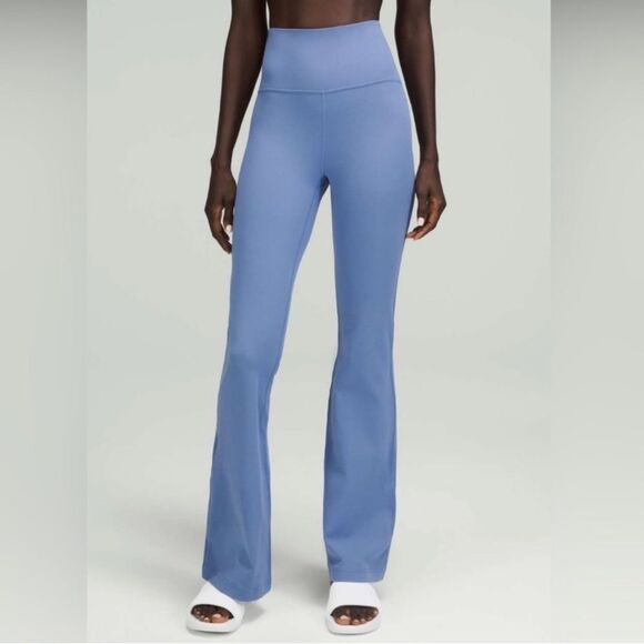 Lululemon Leggings Groove Super High Rise Flared Wide leg Pant Nulu Size 8 - Picture 3 of 14
